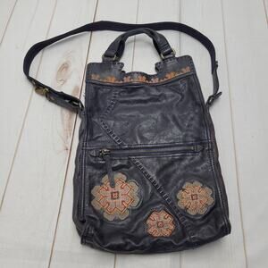 Lucky Brand Abbey Road lamb leather floral embroidered purse crossbody bag